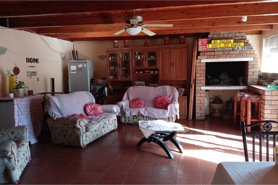 3 Bedroom Property for Sale in Gaylee Western Cape